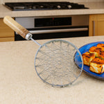 Stainless steel wire skimmer with heat-resistant wooden handle