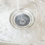 Mesh design of the stainless steel strainer basket for effective filtering.