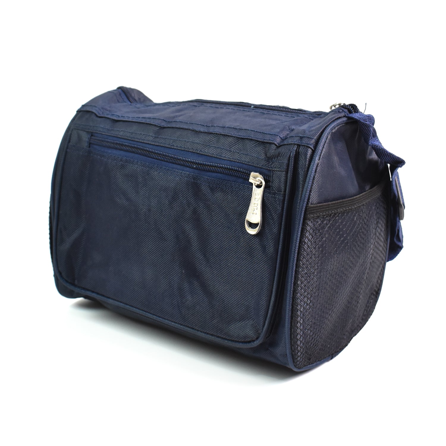 Portable insulated lunch bag with comfortable handles, ideal for daily commutes and travel.