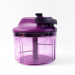 Easy-to-use manual vegetable chopper ideal for salads and chutneys