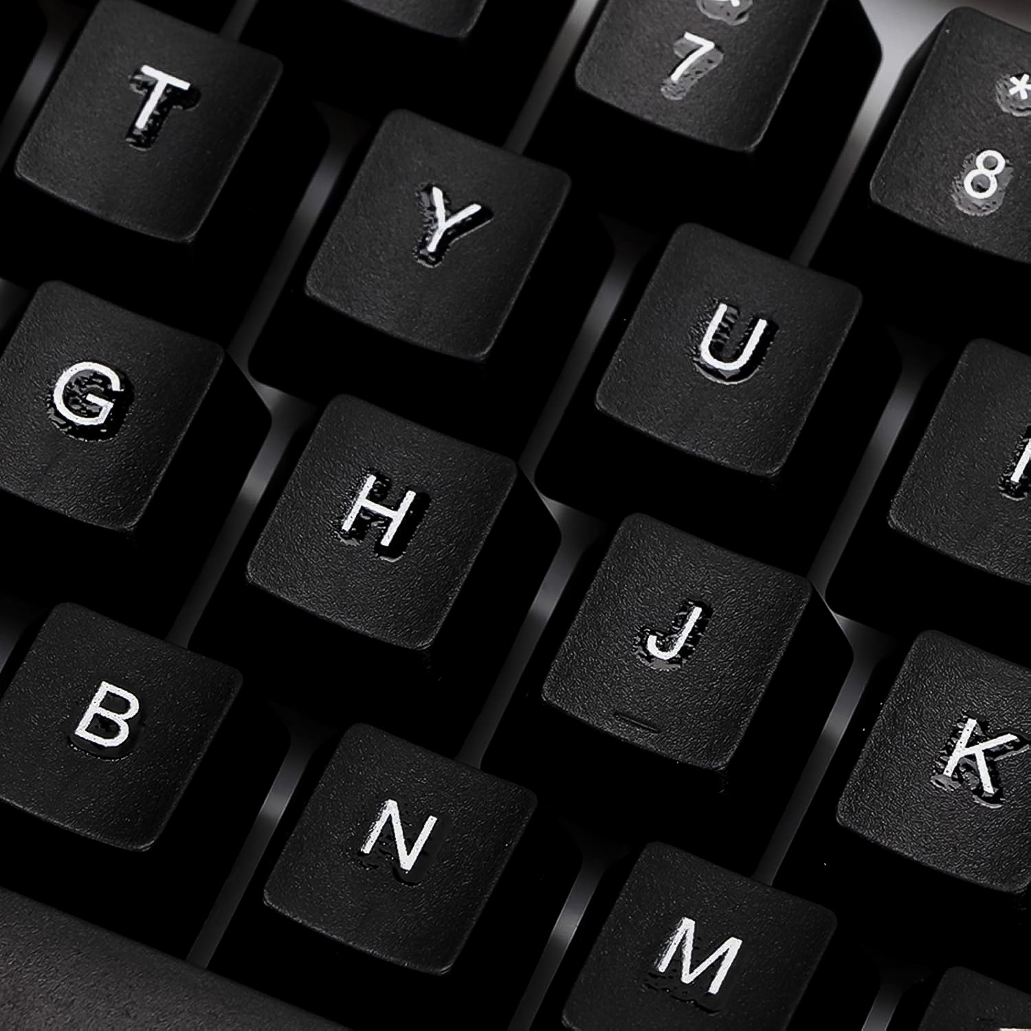 Gaming keyboard mouse combo featuring 104 keys and a comfortable, ergonomic design.