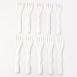 Compostable bagasse forks for picnic and party use, eco-friendly alternative