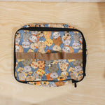 Organizer bag featuring secure zip closure