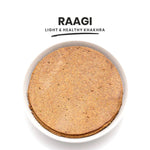 Packaging of Maniarr's Carmonised Ragi Khakhra highlighting its healthy attributes.
