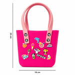 Tote bag with trendy design and comfortable handles