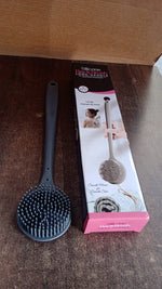 Extended handle silicone back scrubber brush for effortless cleaning