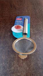 Packaging of Apex stainless steel tea strainer with double mesh