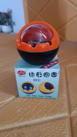 Portable ball ashtray in PP plastic, easy to clean and maintain