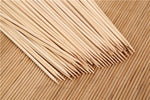 Practical bamboo BBQ skewers, ideal for camping, meat, fruit, and party use.