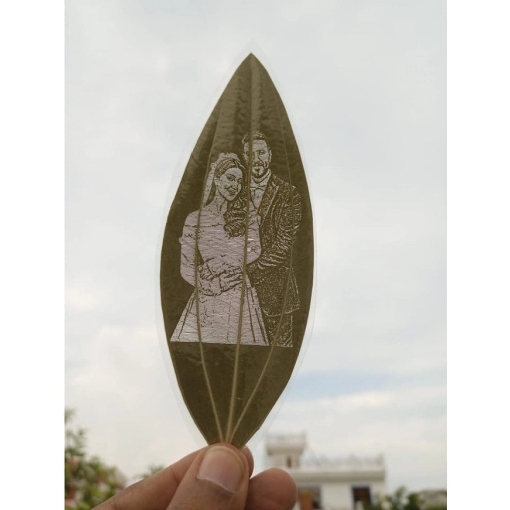 Custom Engraved Leaf Art €“ Couple Portrait on Natural Leaf