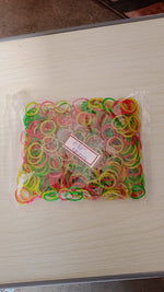 Pile of flexible nylon rubber bands, suitable for a wide range of organizing tasks.