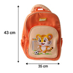 Spacious and lightweight school bag for young children