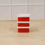 Lightweight plastic food storage boxes for daily household use