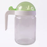 Elegant glass oil container with leak-proof lid