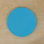 Top view of non-slip plastic serving tray for microwave