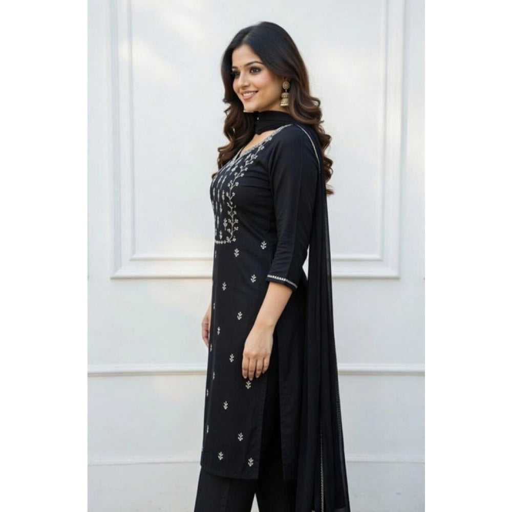 Women's Georgette Ethnic Motif Round 3/4th Sleeve Kurti With Pant Dupatta Set (Black)