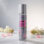 Home fragrance spray with tuberose scent for a fresh ambiance