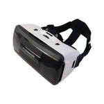 Virtual reality headset with ventilated front panel to prevent smartphone overheating