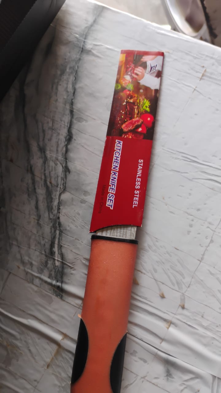 Compact kitchen cutting knife with stylish wood-texture stainless steel blade