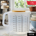 Food storage container with lid for dry ingredients